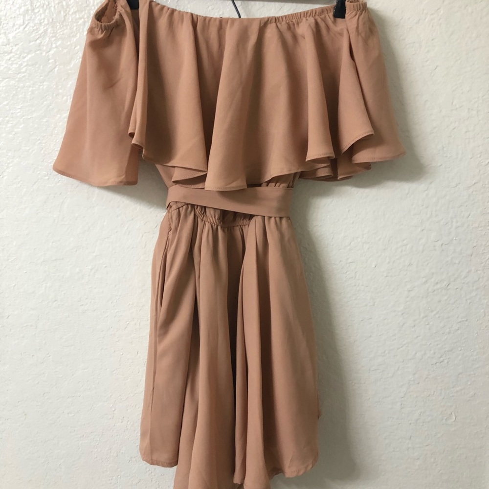 Romper - Picture 3 of 4